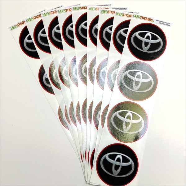 Wielnaaf stickers Toyota zwart met Rode rand