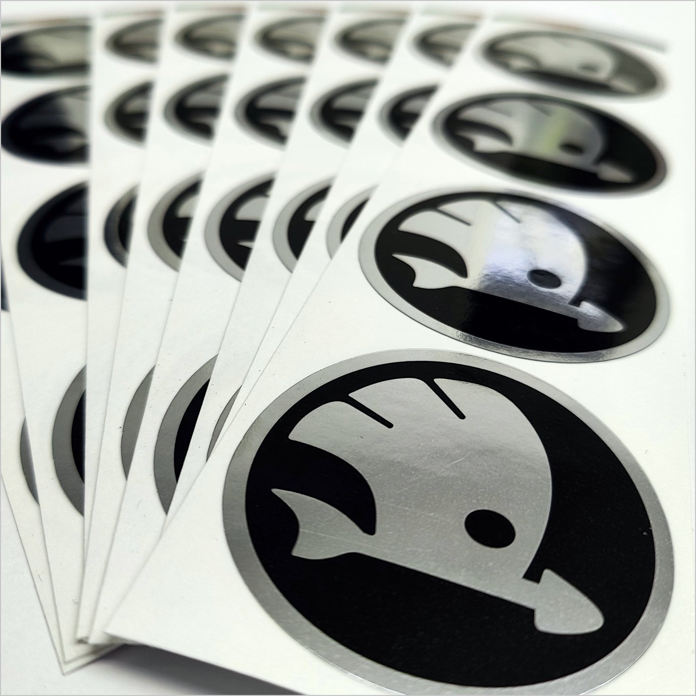 Wielnaaf stickers Skoda Zwart Chroom